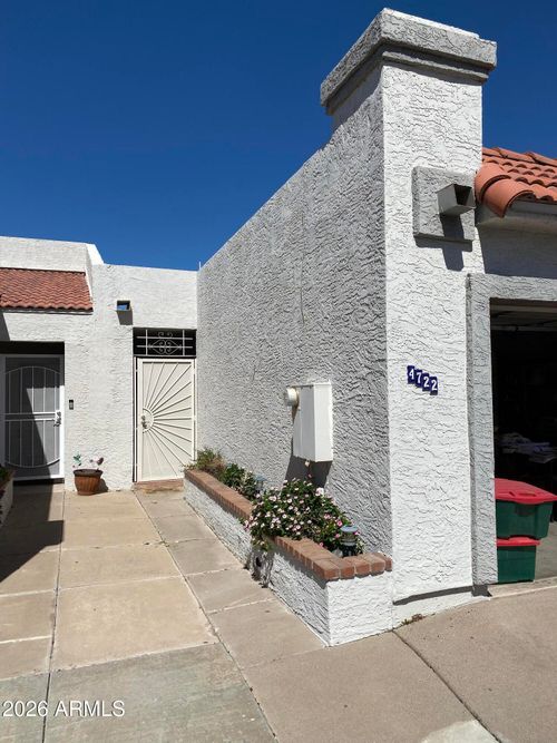 4722 W Sanna St, Glendale, AZ, 85302-3660 | Card Image