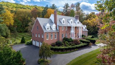 10 Cobtail Way, House other with 5 bedrooms, 5 bathrooms and null parking in Simsbury CT | Image 3