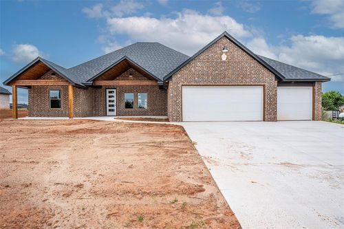 1111 Bridgeview Ln, Tuttle, OK, 73089-3129 | Card Image