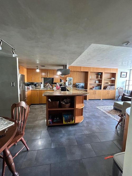 a208-1800 Lavaca St, Austin, TX, 78701-1336 | Card Image
