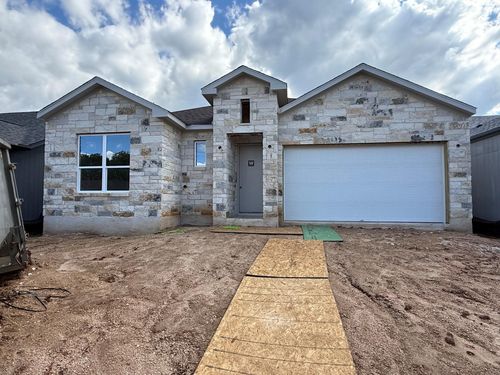 7 Fairway Ln, Meadowlakes, TX, 78654-6613 | Card Image