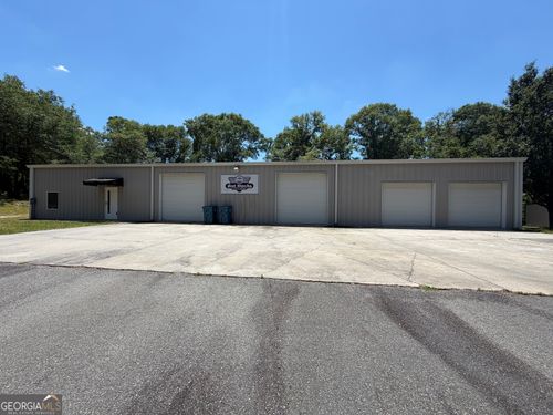 326 Commerce Loop, Vidalia, GA, 30474-5643 | Card Image