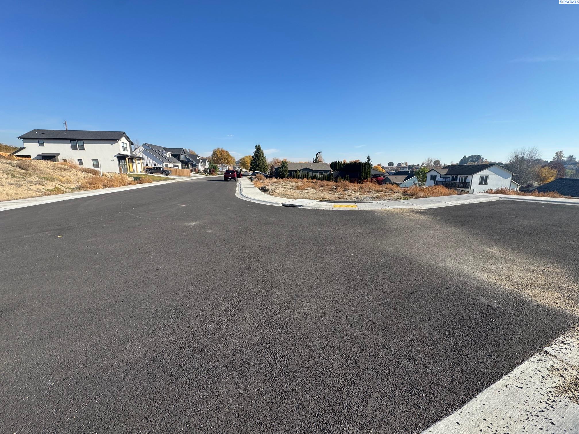 Land in Zillah 2