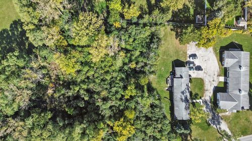 527 W Ogden Ave, Hinsdale, IL, 60521-3156 | Card Image