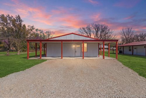 212 W Jackson Ave, Nowata, OK, 74048 | Card Image