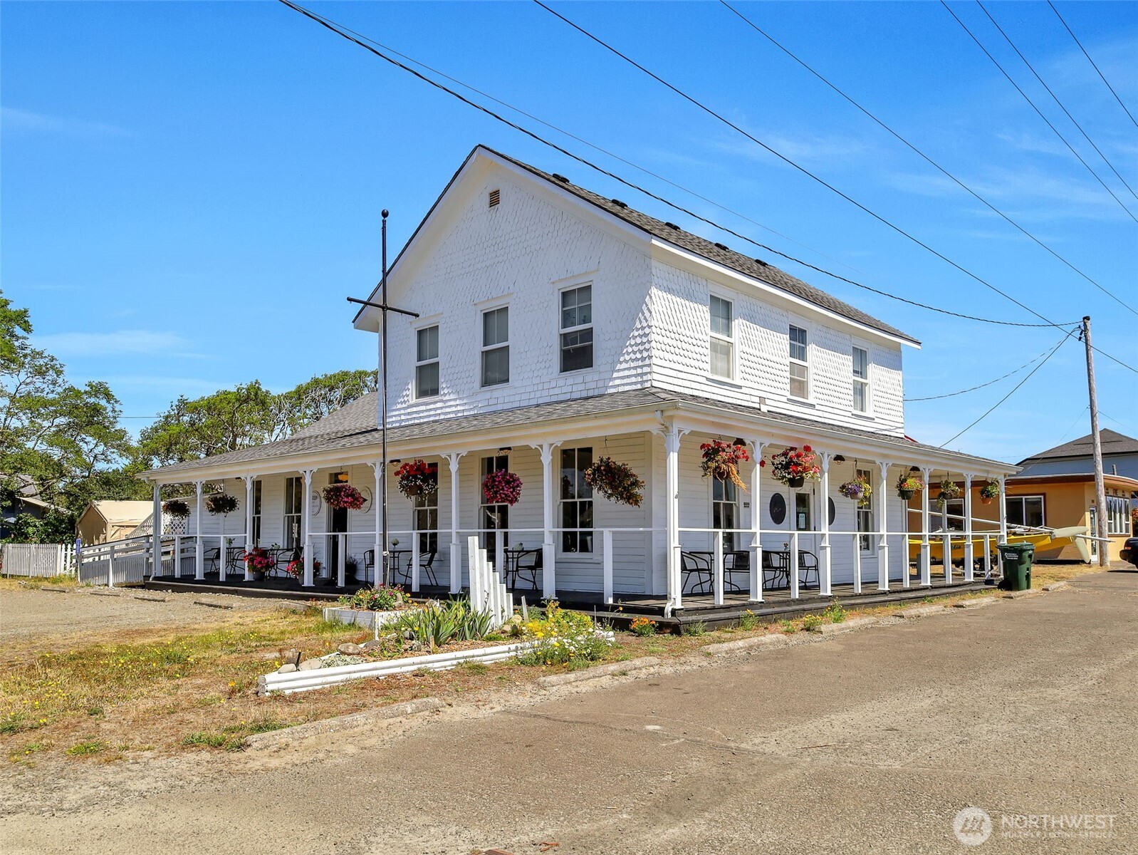 Commercial Sale in Ocean Park 4