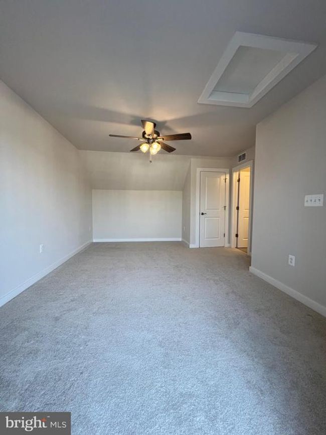 1800 Cherry Birch St, Townhouse with 5 bedrooms, 5 bathrooms and null parking in DUMFRIES VA | Image 50
