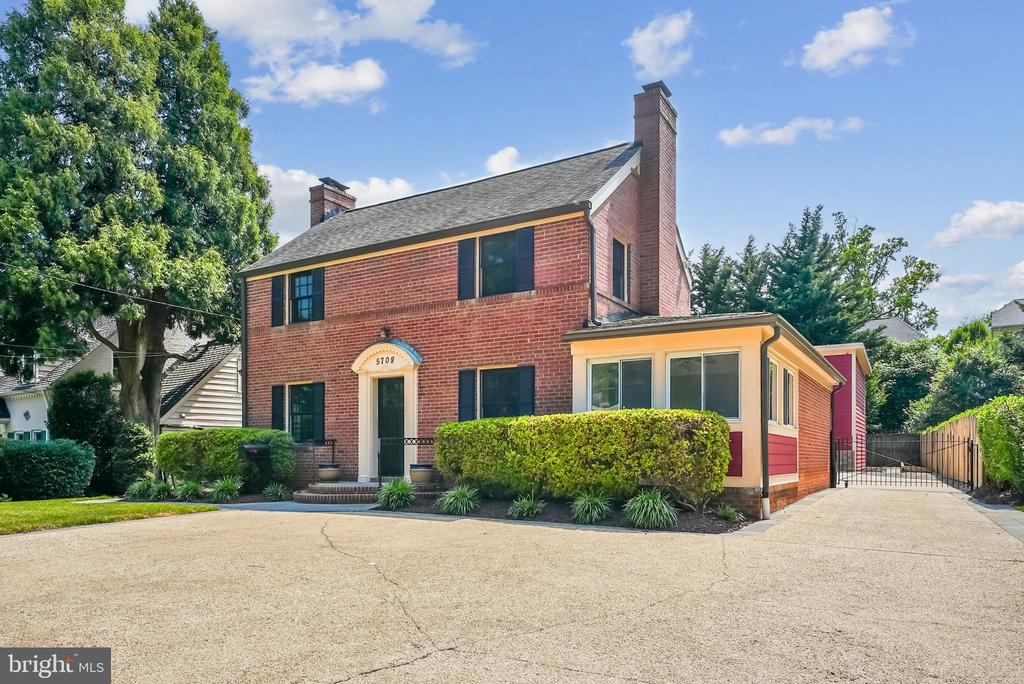 Wilson Ln, Bethesda, MD 20817
