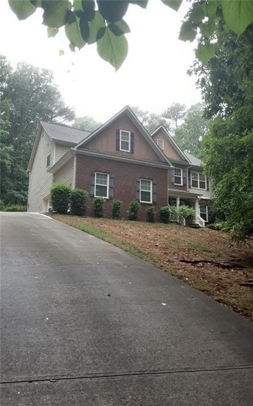 2532 Lois Ct, Loganville, GA, 30052-9040 | Card Image
