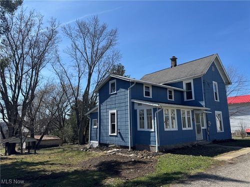 220 Marion St, Lakeville, OH, 44638 | Card Image