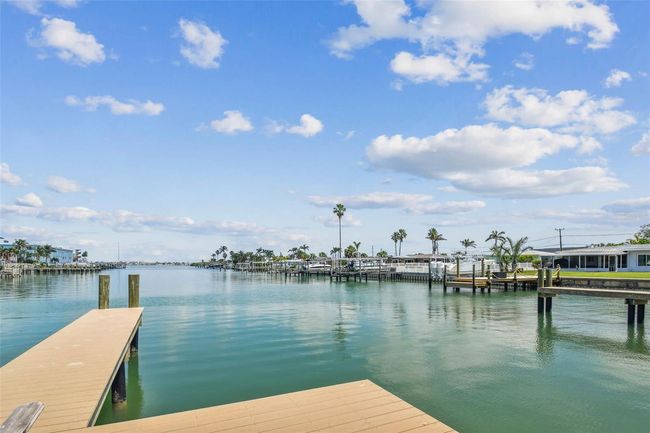 344 Capri Blvd, Townhouse with 5 bedrooms, 5 bathrooms and null parking in TREASURE ISLAND FL | Image 59
