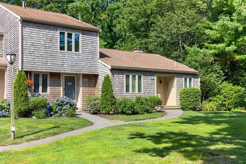 90-90 Forest Glade, Teaticket, MA, 02536-5817 | Card Image
