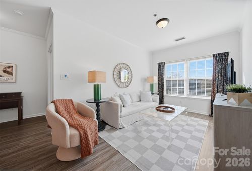 unit-205-1410 4th Street Dr Nw, Hickory, NC, 28601-2573 | Card Image