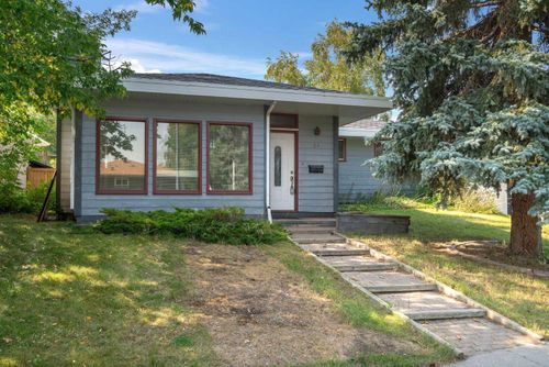 34 Kendall Place Sw, Calgary, AB, T2V2J5 | Card Image
