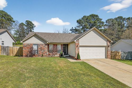 2002 Auburn Hills Drive, Benton, AR, 72015 | Card Image