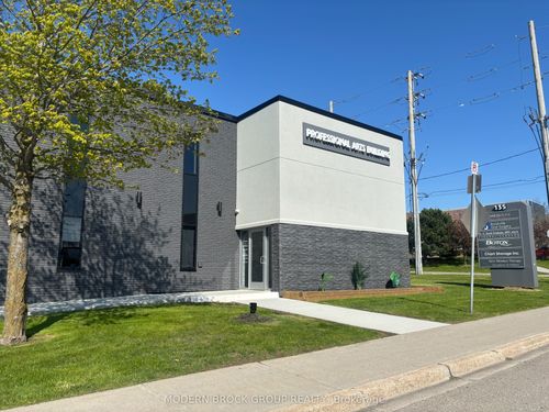 201-135 Ormond St, Brockville, ON, K6V5Y2 | Card Image