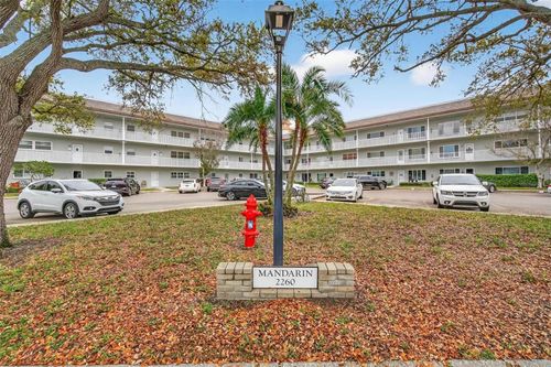 apt-6-2260 Costa Rican Dr, CLEARWATER, FL, 33763-2715 | Card Image
