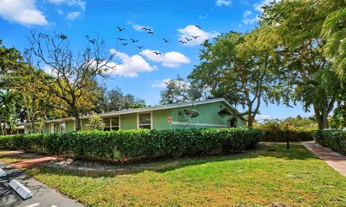 7172-7172 Southgate Blvd, Tamarac, FL, 33321-5012 | Card Image