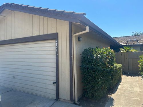 84-8904 Fox Creek Dr, Stockton, CA, 95210-4305 | Card Image