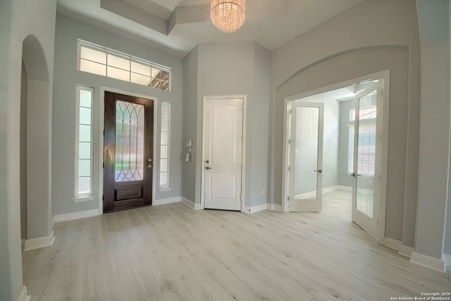 9770 Helotes Hl, House other with 3 bedrooms, 3 bathrooms and null parking in Helotes TX | Image 5