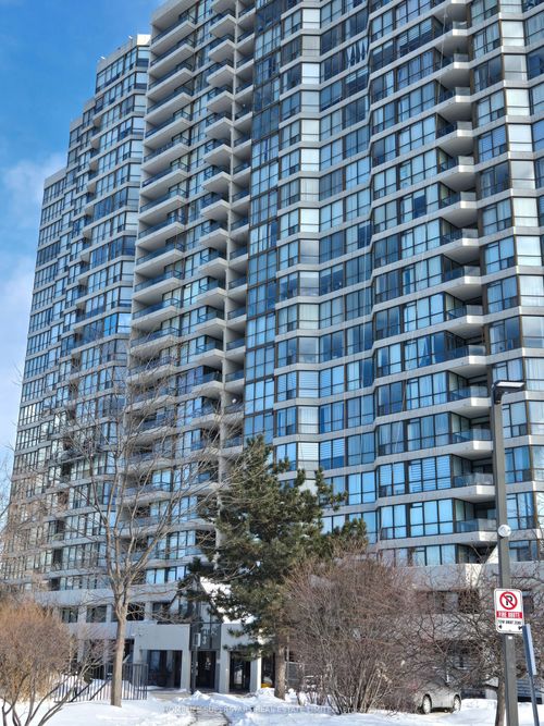 607-3 Rowntree Rd, Etobicoke, ON, M9V5G8 | Card Image