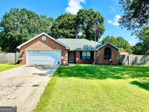 220 Crestwood Cir, Centerville, GA, 31028-1420 | Card Image