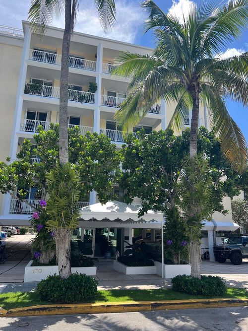 apt-5d-170 Chilean Ave, Palm Beach, FL, 33480-6741 | Card Image