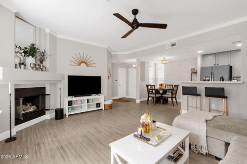 117-2992 N Miller Rd, Scottsdale, AZ, 85251-6932 | Card Image