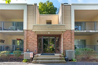 Welcome to this updated first floor unit located in Calais Village. Low maintenance living is a breeze at this community! | Image 1