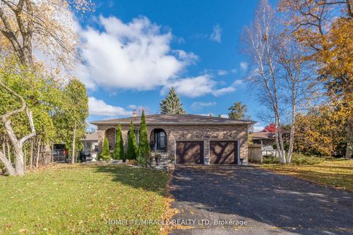 73 Garrard Rd, Whitby, ON, L1N3K4 | Card Image