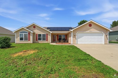 2718 Anderson Dr, Junction City, KS, 66441-2048 | Card Image