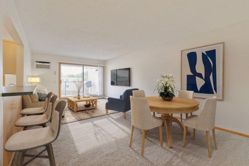 305-10720 Rockford Rd, Plymouth, MN, 55442-4800 | Card Image