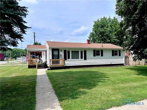174 Cherry St, Tiffin, OH, 44883-1925 | Card Image