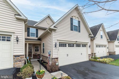 1127 Arbour Ln, Quakertown, PA, 18951-2855 | Card Image