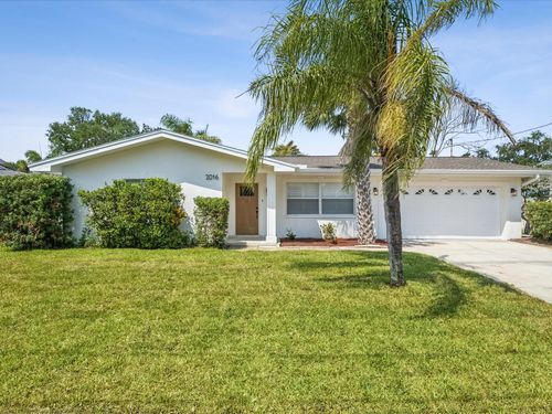 2016 Cove Dr, LARGO, FL, 33774-1004 | Card Image