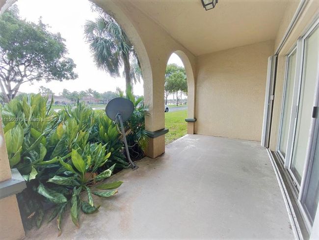 APT-102 - 2424 Centergate Dr, Condo with 1 bedrooms, 1 bathrooms and null parking in Miramar FL | Image 18
