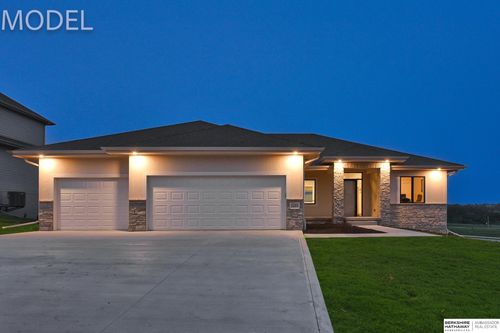 11003 S 102nd St, Papillion, NE, 68046-7065 | Card Image