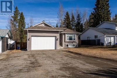 4762 Giscome Rd, House other with 4 bedrooms, 3 bathrooms and null parking in Prince George BC | Image 3