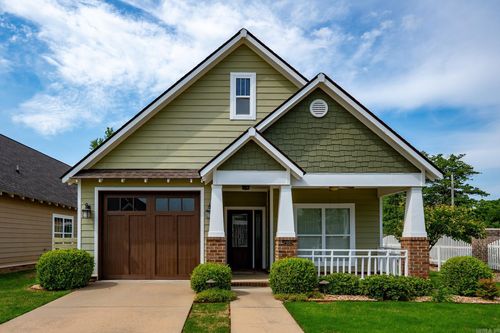 2700 Stonebrook Cv, Conway, AR, 72034-6497 | Card Image