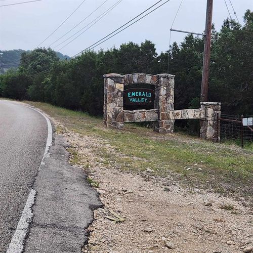 765 Castles Dr, Canyon Lake, TX, 78133-3783 | Card Image