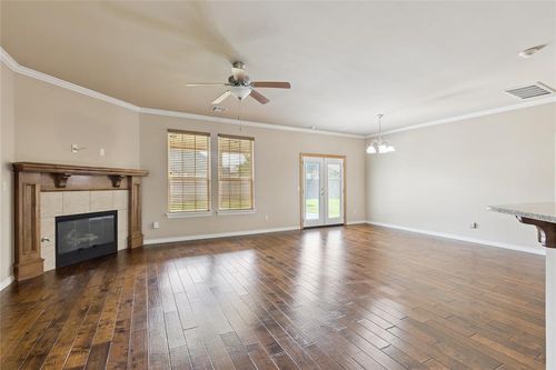 2908 Marigold Ln, Edmond, OK, 73013-9311 | Card Image