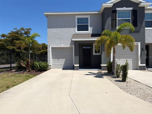 8860 Milestone Dr, Sarasota, FL, 34238-3905 | Card Image