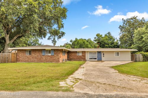 1419 Georgia Pl, Gulfport, MS, 39507-1446 | Card Image