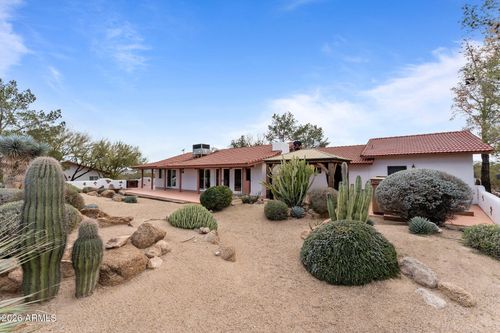 675 N Horseshoe Trl, Wickenburg, AZ, 85390-3291 | Card Image