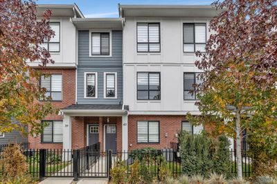 40 - 11556 72a Ave, Townhouse with 3 bedrooms, 2 bathrooms and 2 parking in Delta BC | Image 1