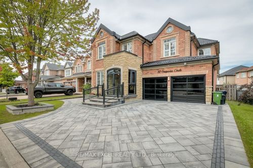 32 Grapevine Cir, Scarborough, ON, M1X1X5 | Card Image