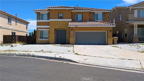 9053 Calico Ct, Oak Hills, CA, 92344-9244 | Card Image