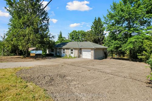 10 Delong Dr, Gloucester, ON, K1J7E6 | Card Image