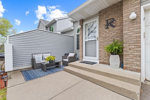 7-3816 Foss Rd, Saint Anthony, MN, 55421-4570 | Card Image