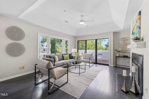 unit-306-1001 Brighthurst Dr, Raleigh, NC, 27605-1280 | Card Image